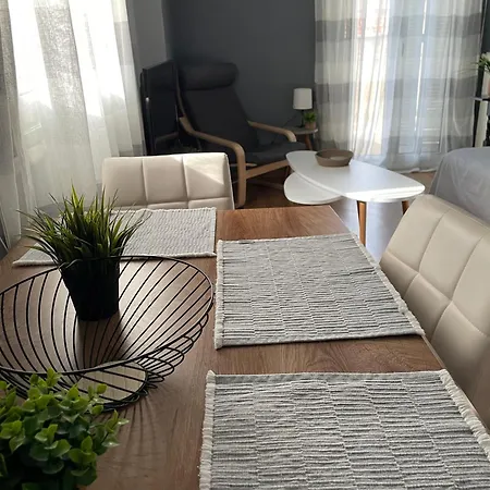 Apartment Paloma Free Parking House *